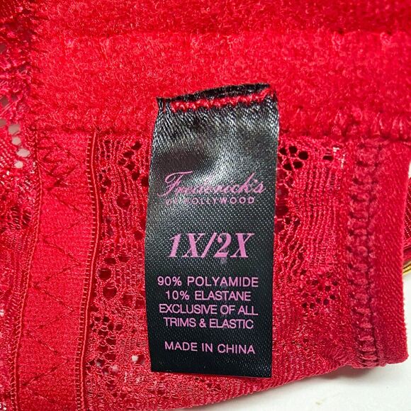Frederick's of Hollywood Lover Bra & Panty Set Size 1X/2X Red Lace Hearts NEW - Picture 5 of 9